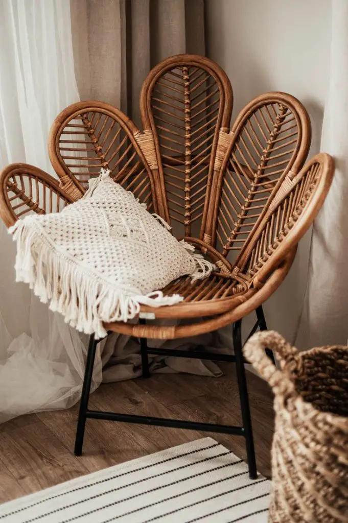 How to Clean Rattan Furniture: Keeping Your Furniture Clean and Beautiful