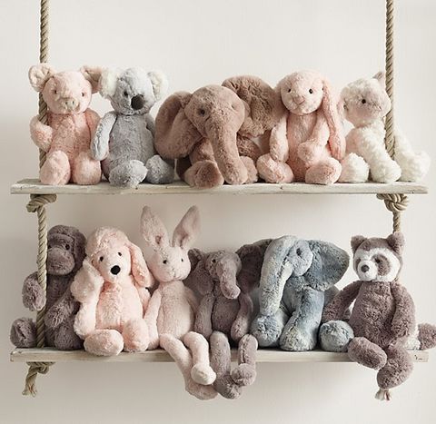 How to Display Stuffed Animals: Plush Toy Organization Made Easy
